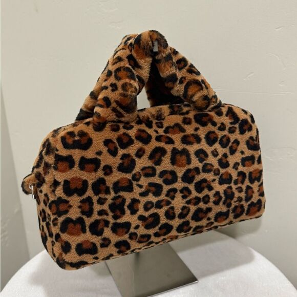Leopard Real Shearling Lambskin Top Handles Bag/Large Baguette Bag/Crossbody - Picture 9 of 16